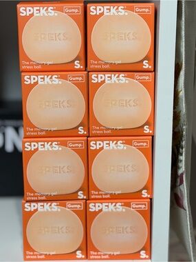 SPEKS Gump Memory Gel Stress Ball - Peach